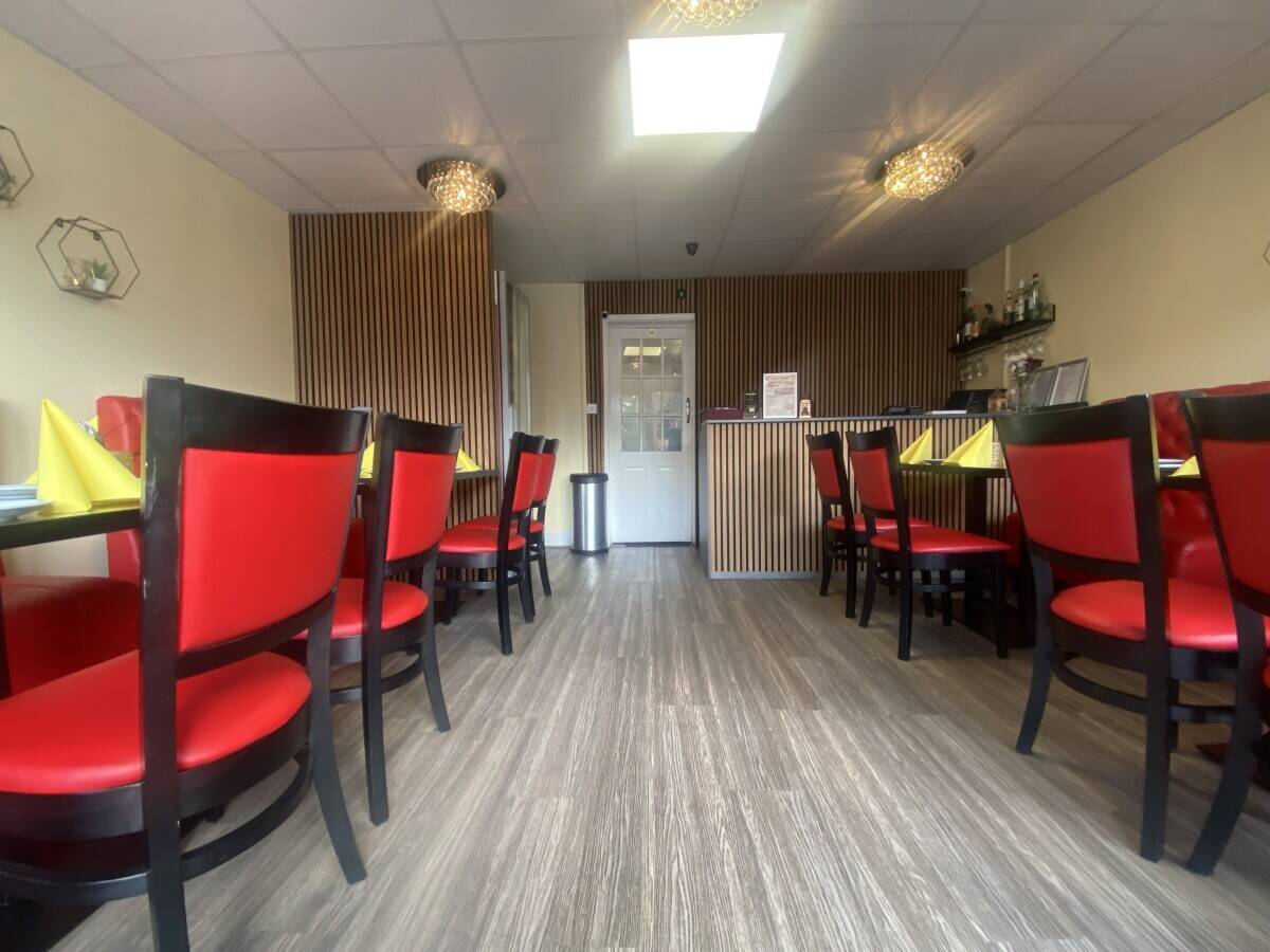 Fully Fitted Licensed Indian & Indo-Chinese Restaurant with 8-Year Lease – Reading
