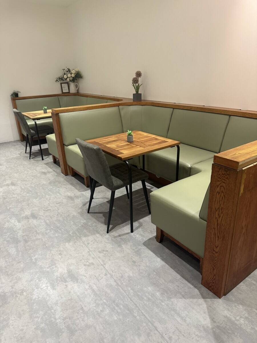 Large Coffee Shop for sale in east sussex Photo 5
