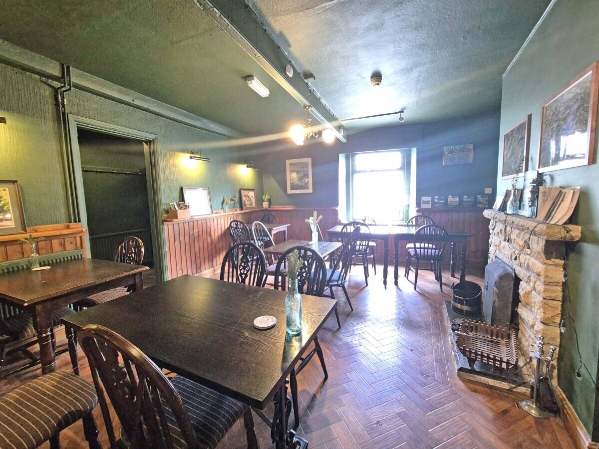 NORTH YORKSHIRE - COUNTRY PUB IN THE HEART OF THE YORKSHIRE DALES OFFERING LETTING ACCOMMODATION Photo 5