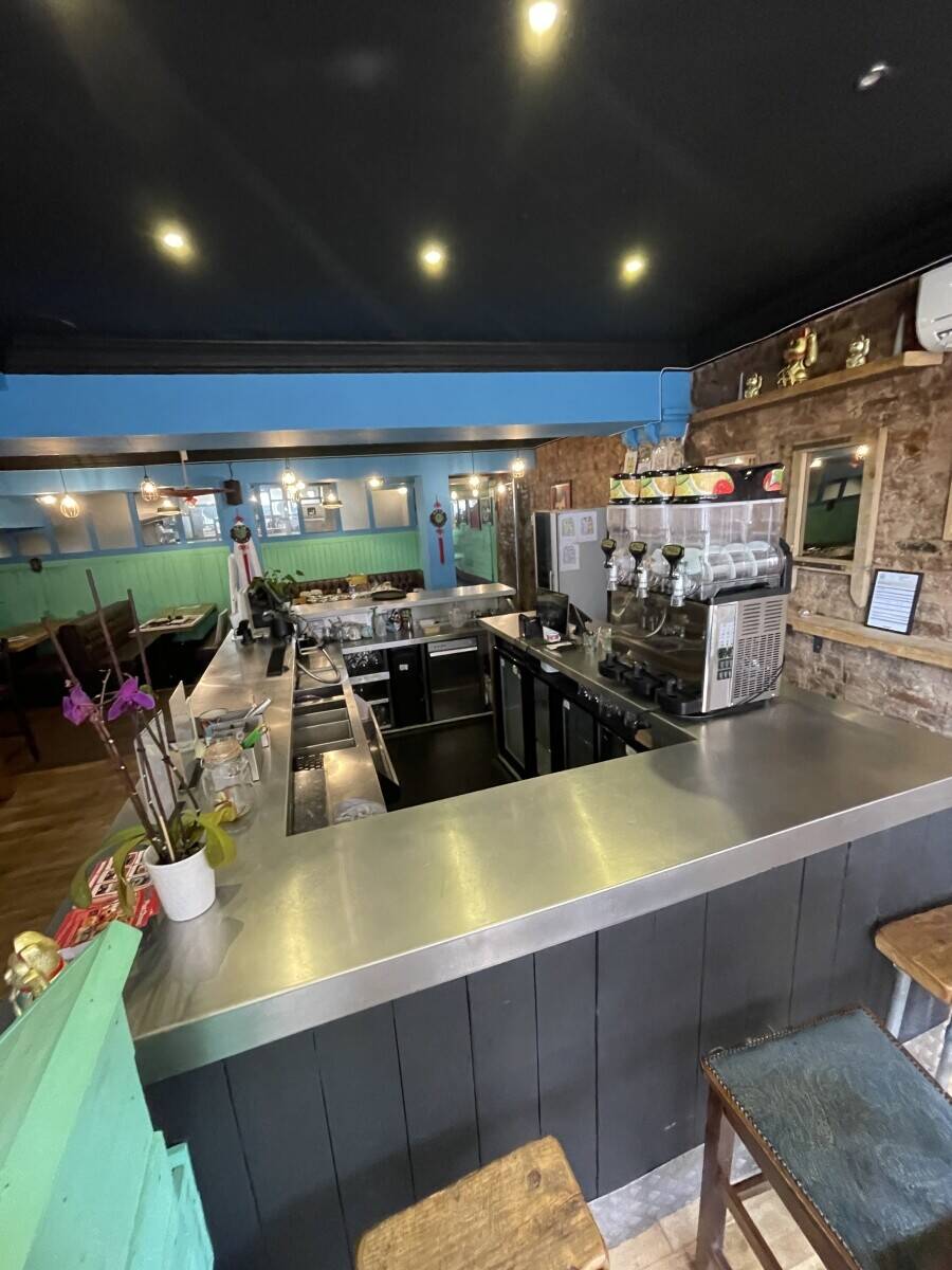 Fully Fitted Restaurant In Rochdale, Greater Manchester Photo 5