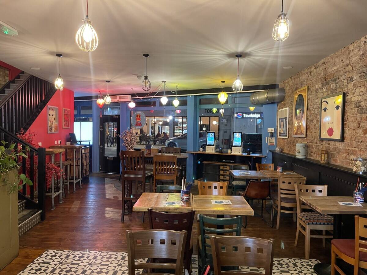 Restaurant & Terrace. Altrincham. Manchester For Sale