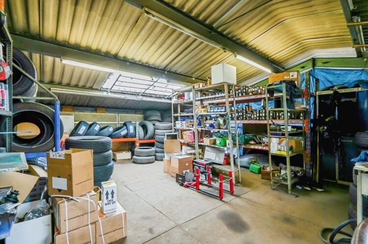 Well Established MOT Garage - Oxford