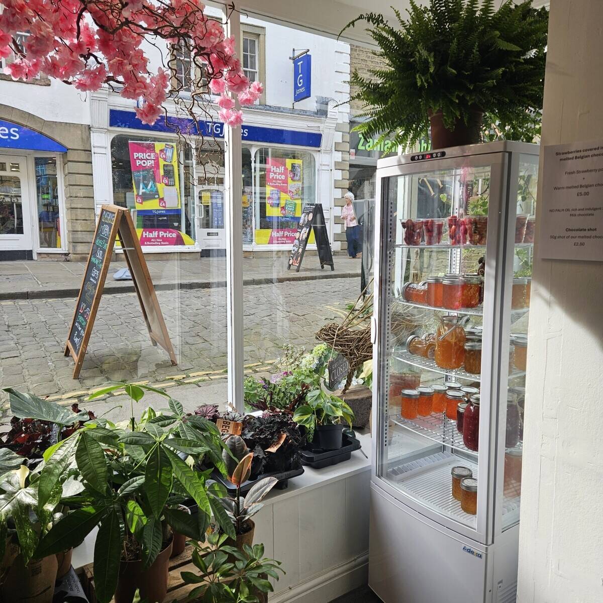 Retail Shop Skipton High st Photo 5