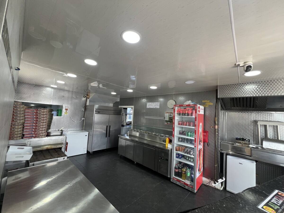 Pizza shop for sale Photo 5