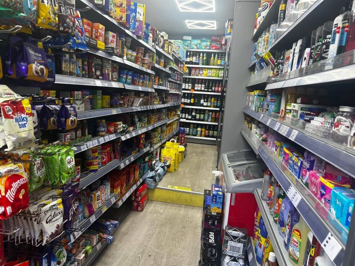 Off License for sale in Liverpool Photo 5