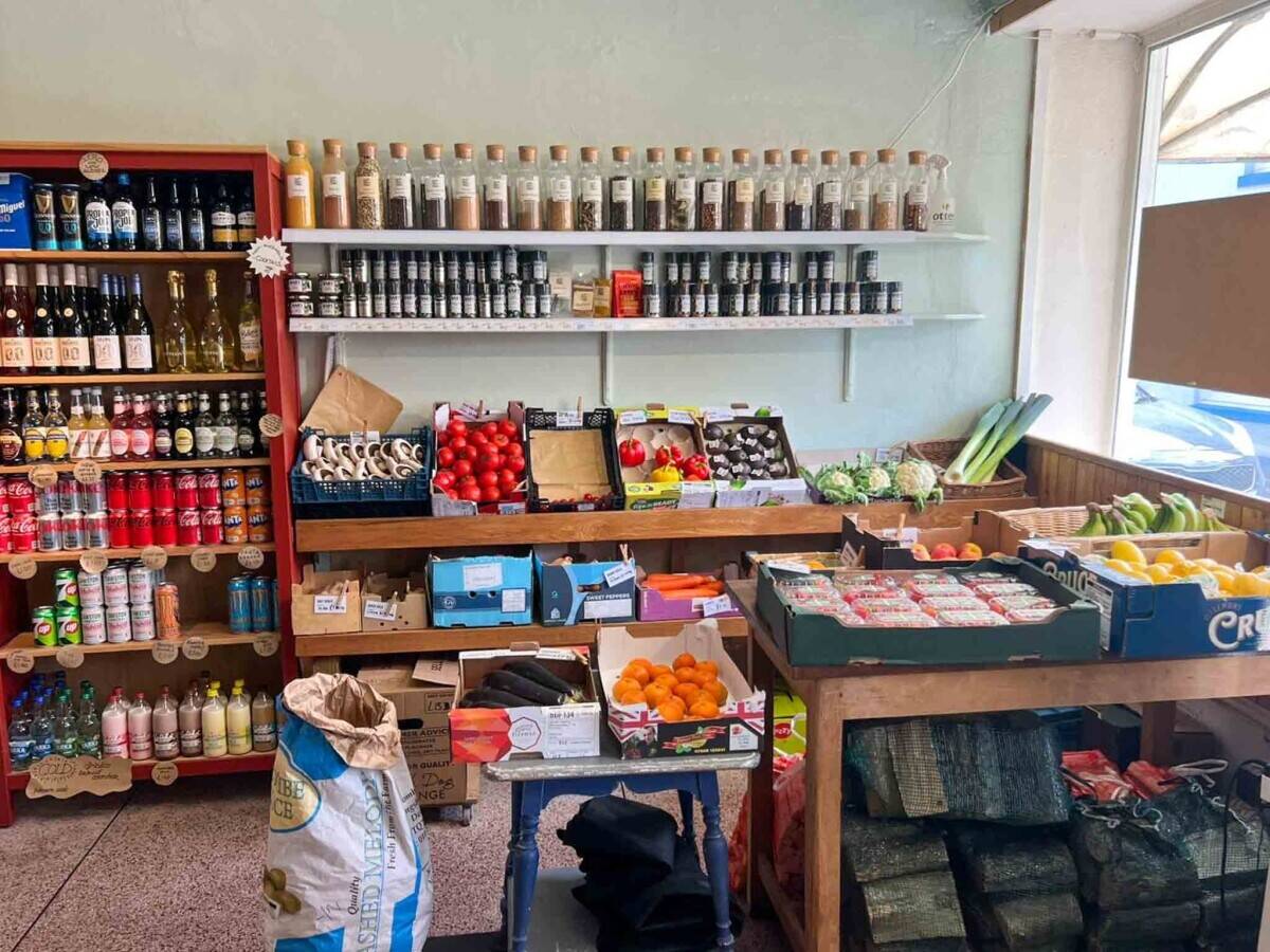 Established Village Store & Lifestyle Business with 2/3 Bed Flat and Estuary Views Photo 5
