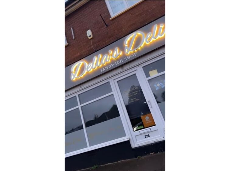 Fresh Flavours, Big Potential – Trendy Neighbourhood Deli & Cafe