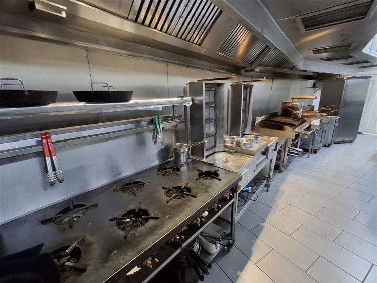 Hot Food Take Away For Sale in Castleford Photo 5