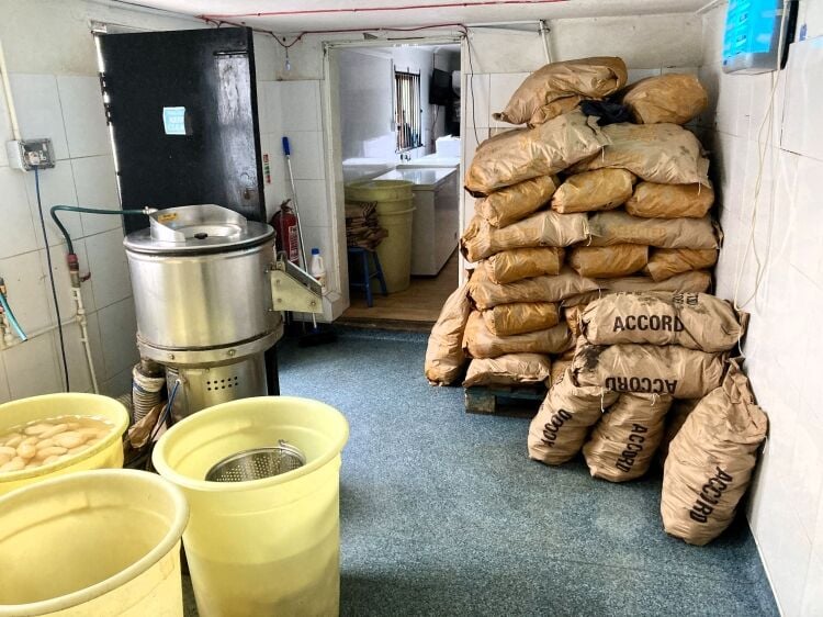 FREEHOLD FISH & CHIP TAKEAWAY with ACCOMMODATION Photo 5