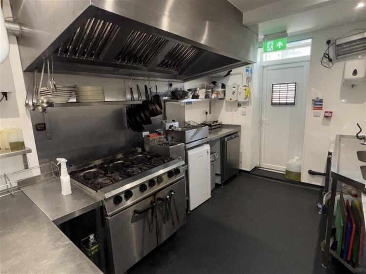 Restaurants For Sale in Huddersfield Photo 5