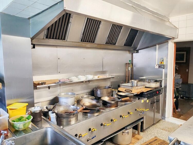 FREEHOLD TAKEAWAY WITH 3-BED ACCOMMODATION & DEVELOPMENT POTENTIAL