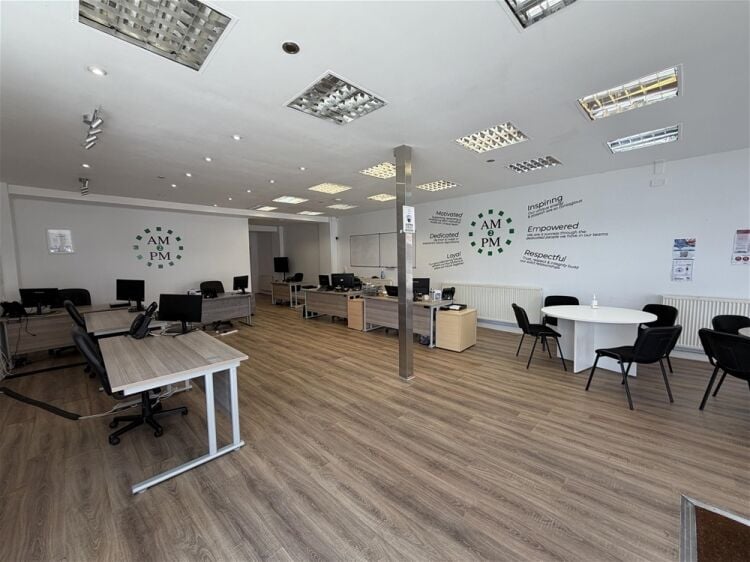 Vacant Unit For Sale in Castleford