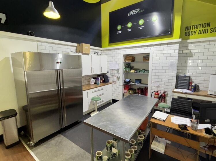 Hot Food Take Away For Sale in Huddersfield Photo 5