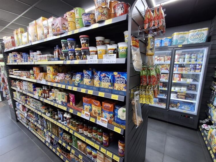 Off License & Convenience For Sale in Macclesfield Photo 5