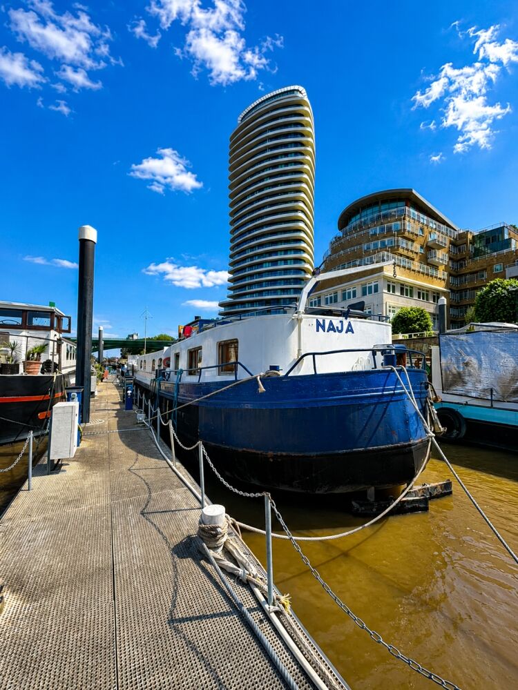 PRIME LONDON WATERFRONT INVESTMENT Photo 5
