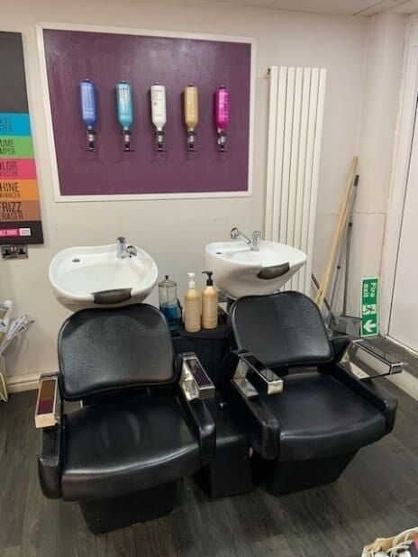 Hair Salon & Beauty Salon West Mids