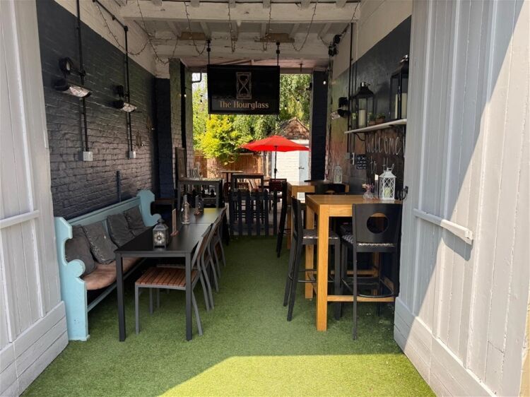 Licenced Trade, Pubs & Clubs For Sale in Burton-on-Trent
