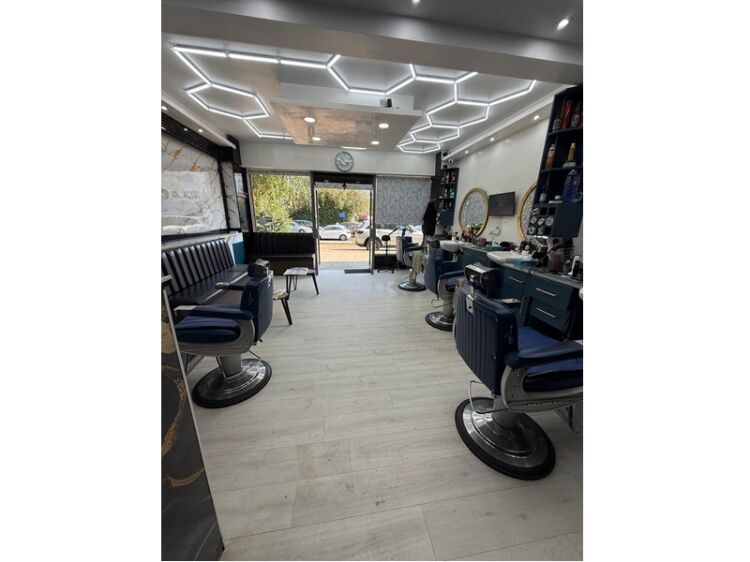 Stylish & Profitable Turkish Barbershop – Prime Northolt Location