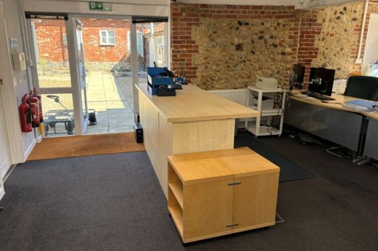 Established Corporate Clothing & Workwear Business