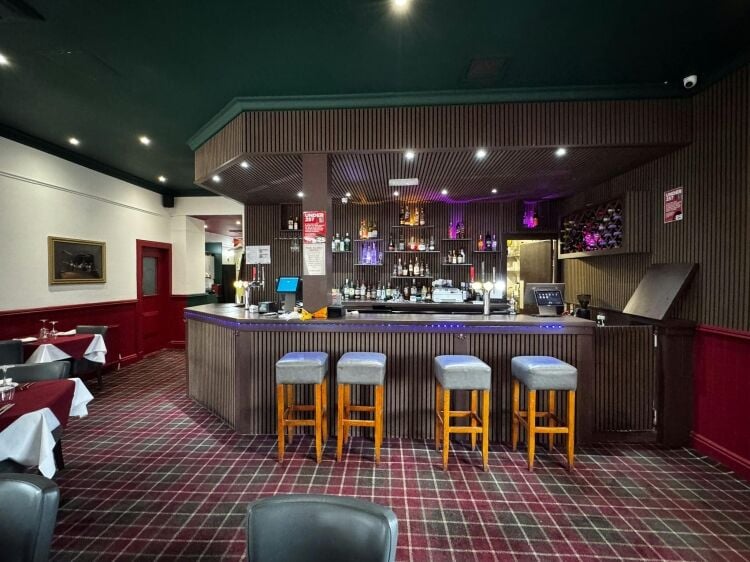 60 cover Indian Restaurant with Huge Potential