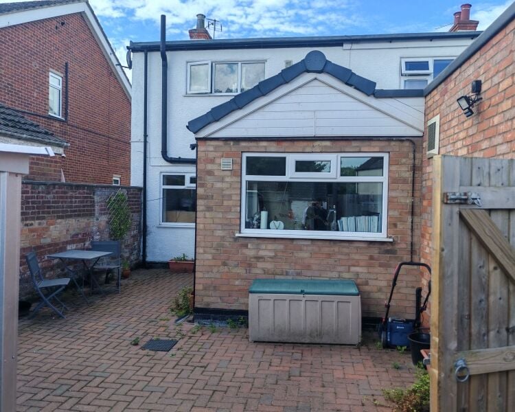 Freehold Fish & Chip Takeaway with Residential Accommodation & Development Plot - Picturesque Village of Tetney, Lincs