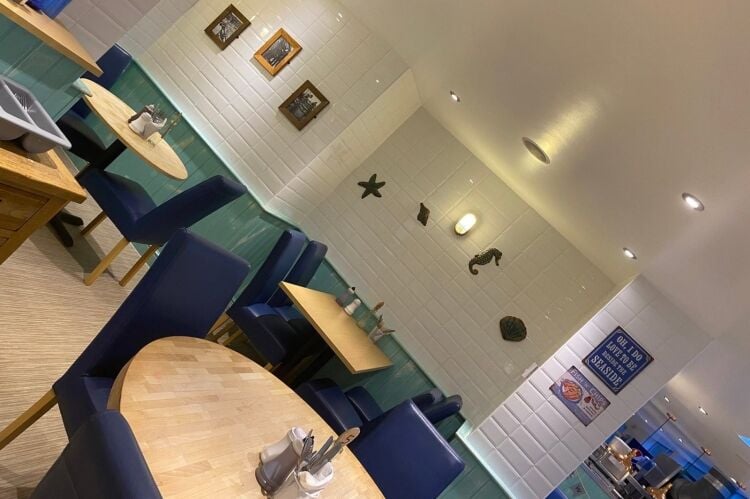 Established Fish & Chip Shop - Minehead Photo 5