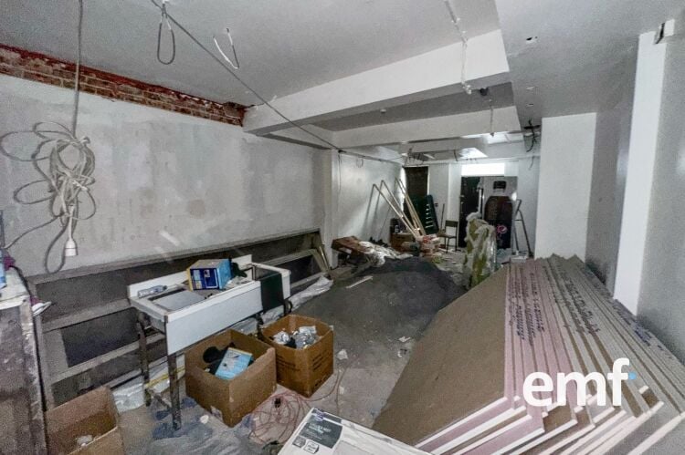 Let Commercial Investment With 4 Let Flats Photo 5