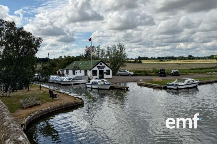 Boat Hire, Boat Yard, Building & Repair Photo 5