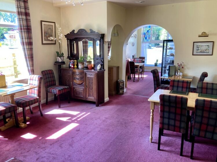 LICENSED TEAROOM/RESTAURANT AND BED & BREAKFAST