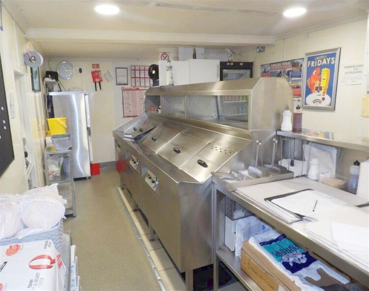 Unopposed village fish & chip shop near Ilkley