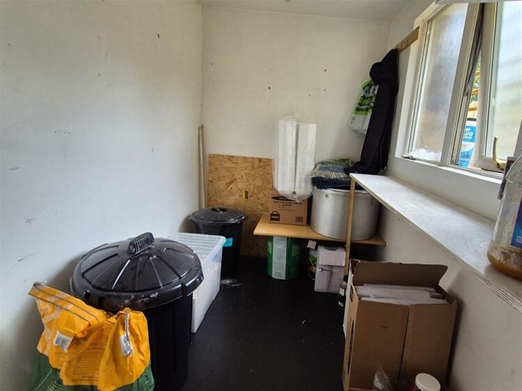 Hot Food Take Away For Sale in Halifax Photo 5