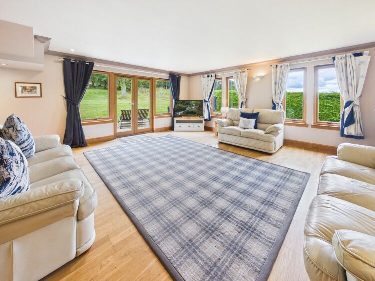 Established luxury lodge business in sought-after Loch Lomond