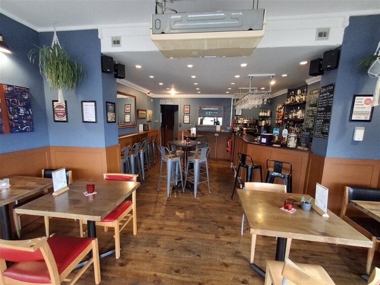 Licenced Trade, Pubs & Clubs For Sale in Leeds