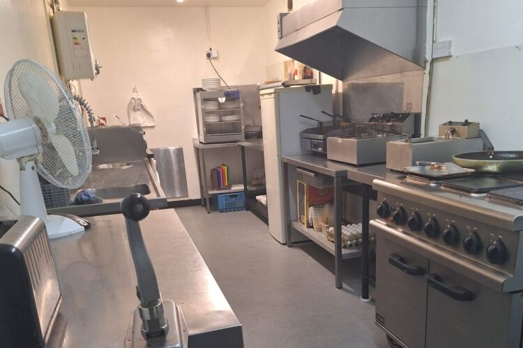 Established Cafe - Gosport Photo 5