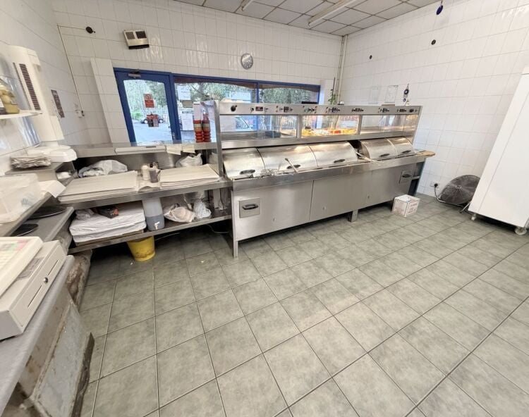 Popular well stablished fish & chip takeaway operated by same ownership for past 40 years Photo 5