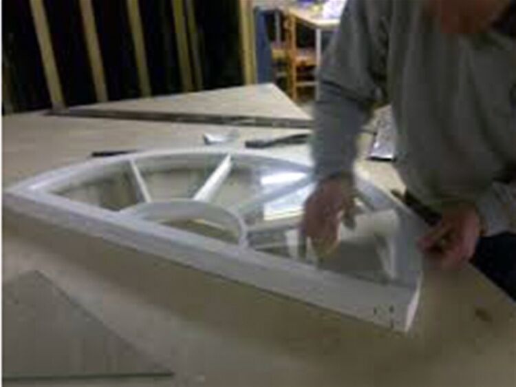 WELL KNOWN GLAZING & REPAIR BUSINESS - GLOUCESTERSHIRE