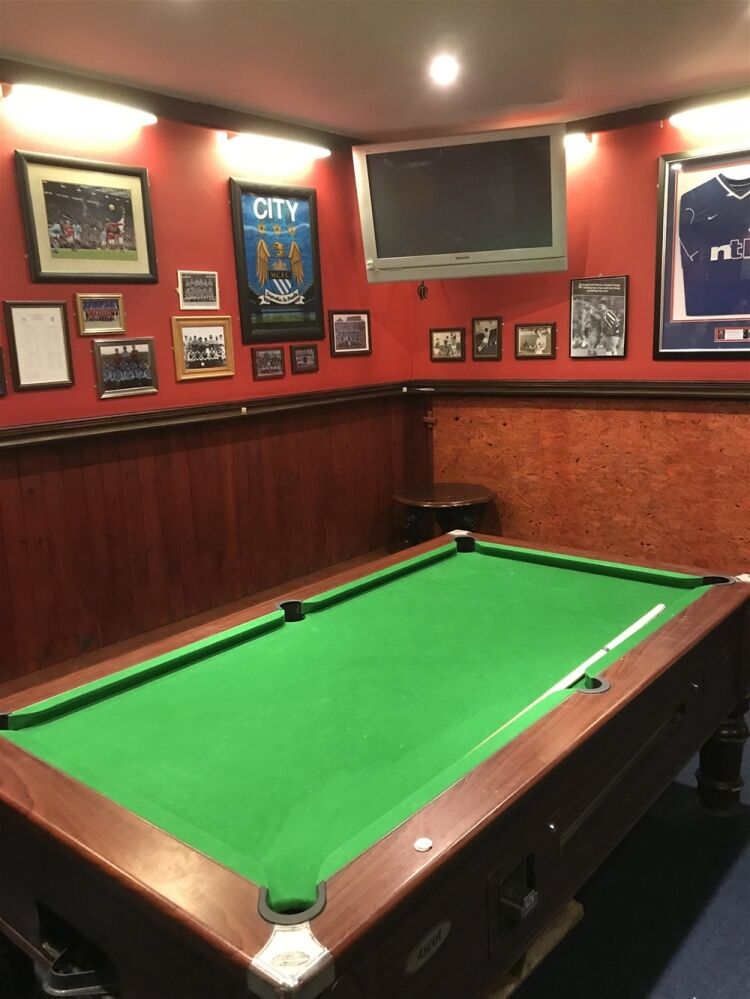 TOWN CENTRE FREE OF TIE PUBLIC HOUSE IN EAST AYRSHIRE