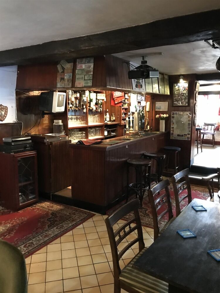 CHARMING VILLAGE PUBLIC HOUSE & RESTAURANT NEAR ELY