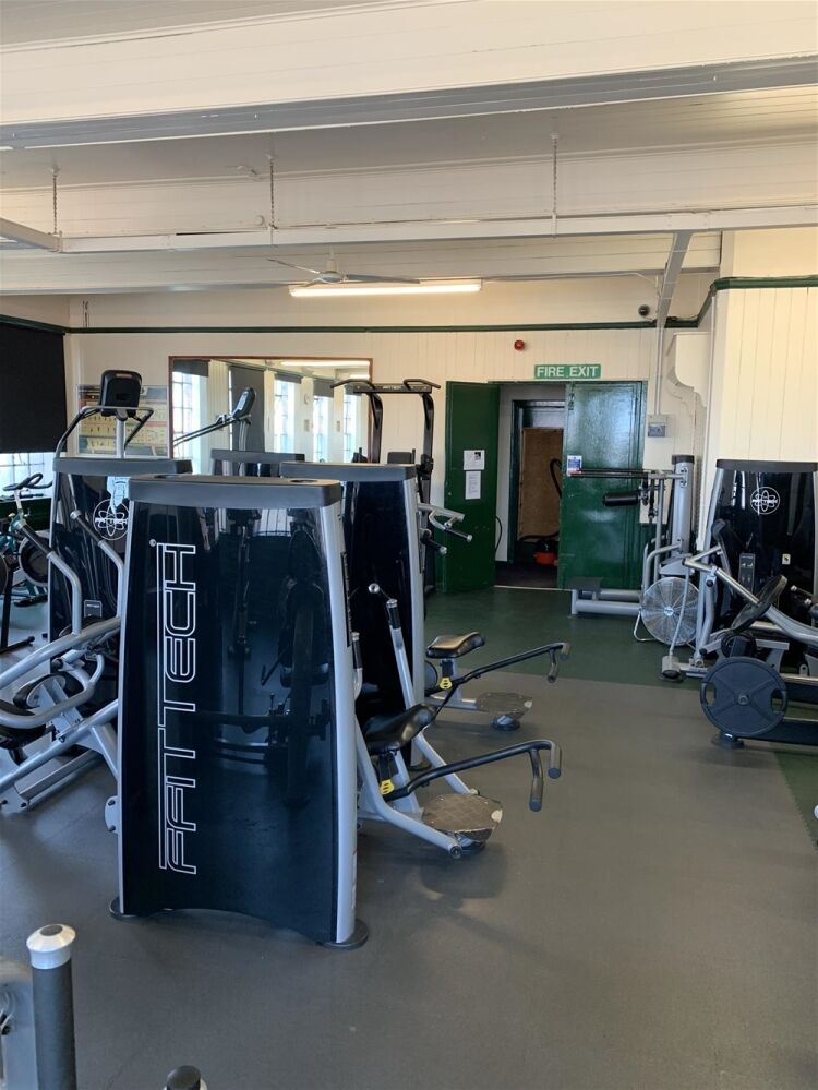 POPULAR HEALTH & FITNESS GYMNASIUM IN ILKESTON