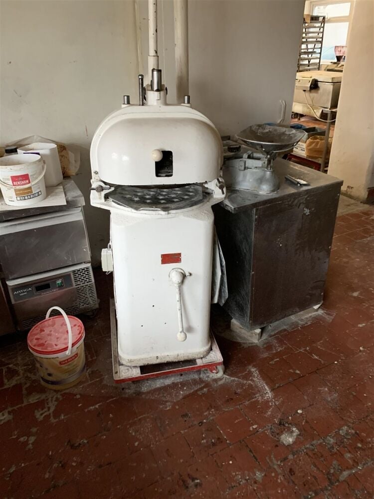 INDEPENDENT WHOLESALE CRAFT BAKERY IN HEREFORDSHIRE