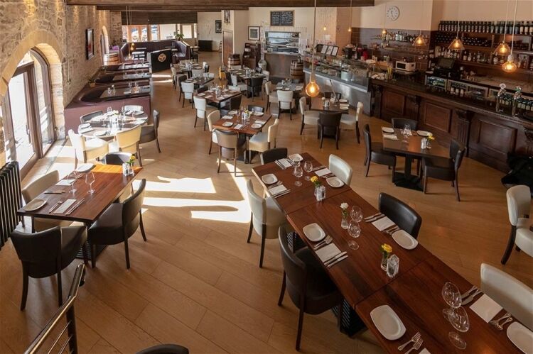 STUNNING TOWN CENTRE LICENSED ITALIAN RESTAURANT IN THE CENTRAL LOWLANDS OF SCOTLAND Photo 6