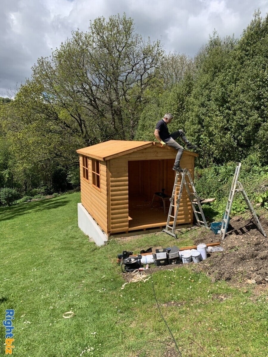 Leasehold shed and garden buildings/cabins retailer
