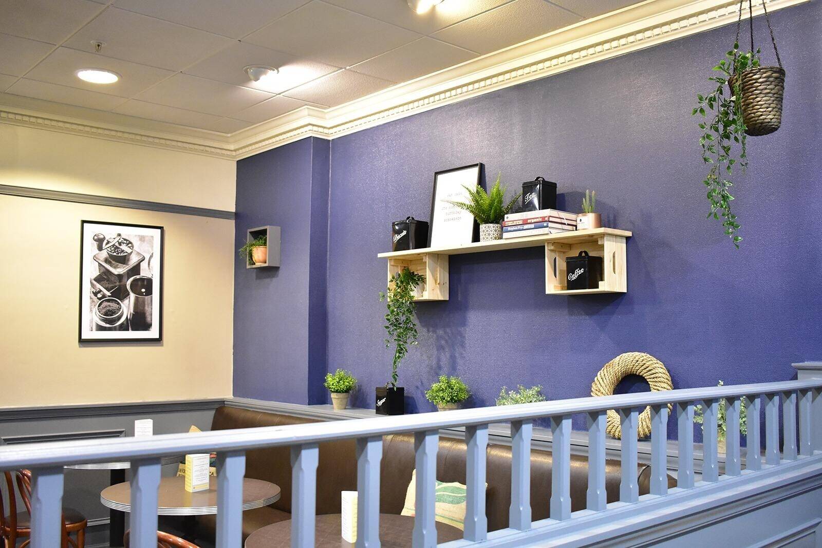 Lovely Busy Cafe For Sale in Royal Leamington Spa