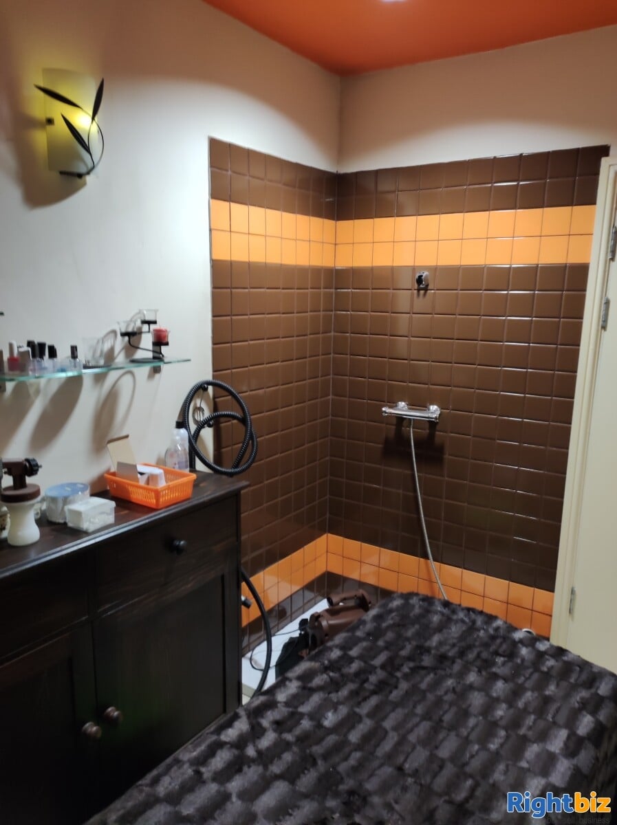 Established Hairdresser and Beautician Salon for sale   in Sowerby Bridge Halifax Photo 7