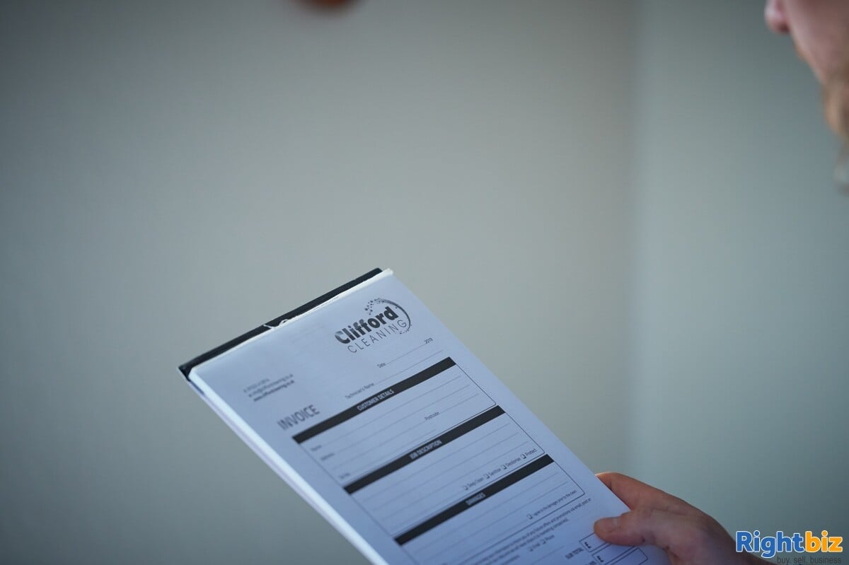 Oven, Carpet & Upholstery Cleaning Services in Lincoln  and Surrounding Areas