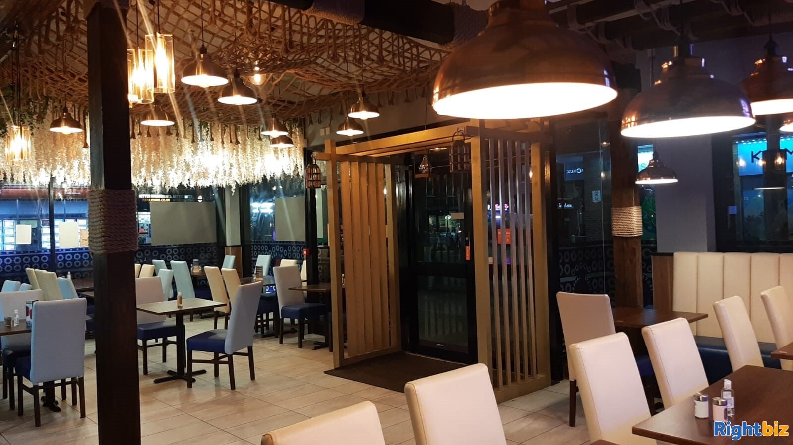 Leasehold Restaurant for sale in Dunstable