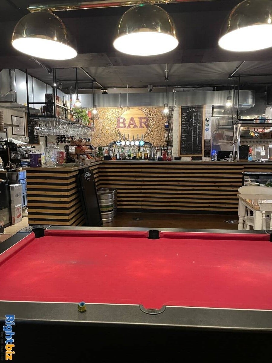 A4 Licensed Premises for Sale in Clapham, SW4 London