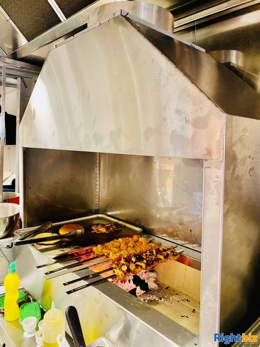 Perfect located Restaurant for sale,12 years lease (renewable too), rent £50K, Business rate £20K) Photo 6