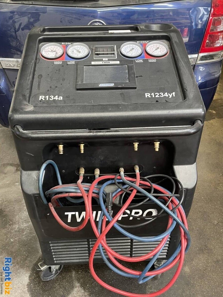 Mechanical and Bodywork  Garage Business for Sale in Barking London Photo 6