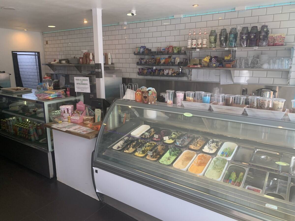A3 - Well Established 5 Star Hygiene Halal Desserts Parlour With Burgers For Sale  In Gants Hill